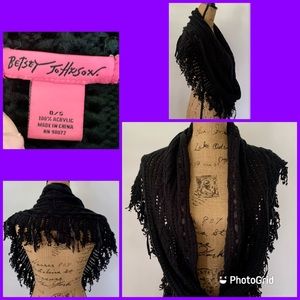 Betsey Johnson Black Infinity Knit Scarf